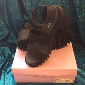 Madden Girl Soho Sandals